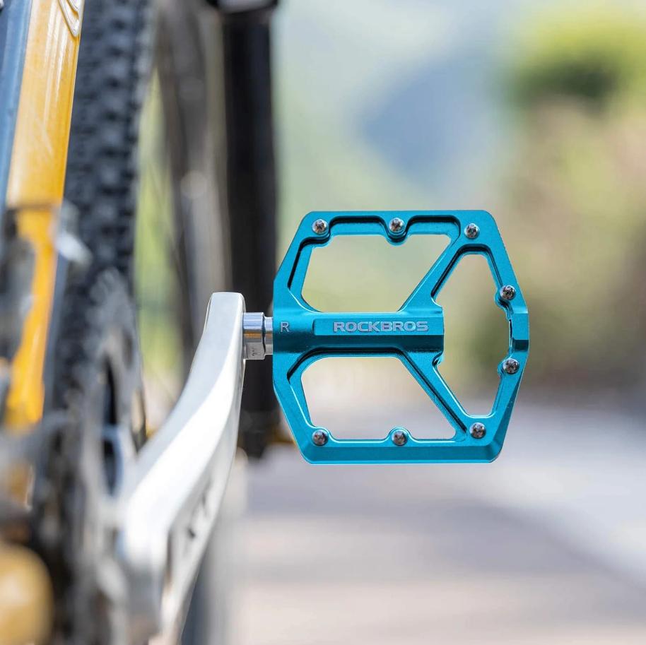 ROCKBROS Pedal de Aluminio 9/16 inch con Plataforma Ancha de 104mm y Super Agarre 8 Puntas de Acero Inoxidable CNC Precisión para MTB E-Bike & Bicicleta Urbana
