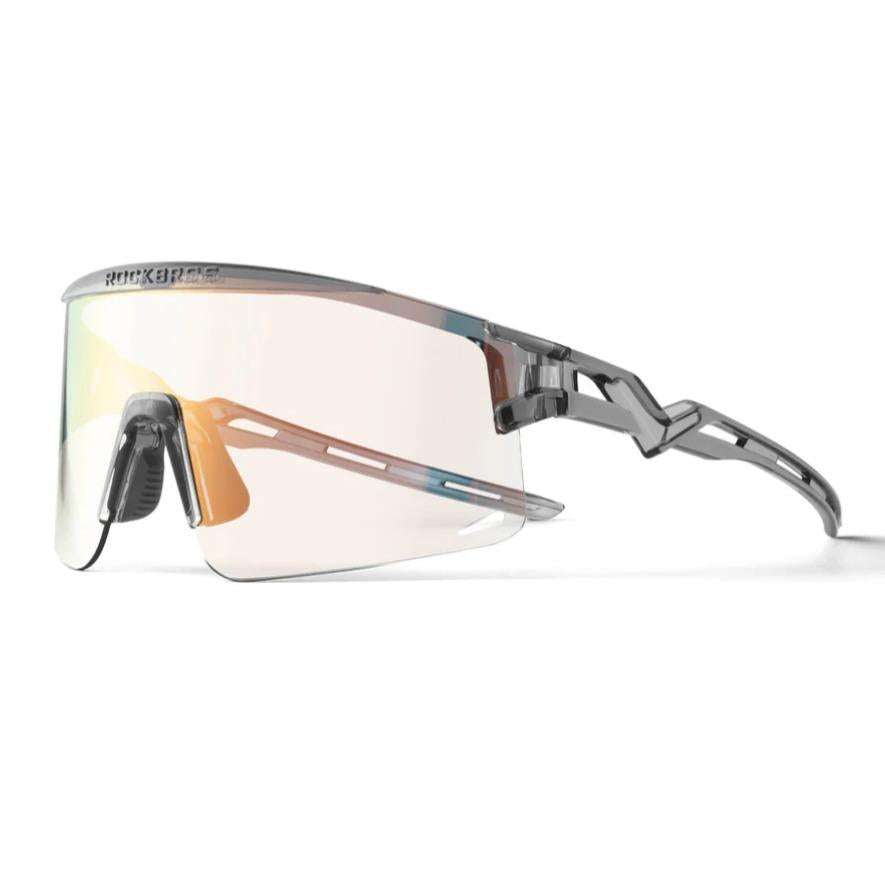 ROCKBROS gafas de ciclismo fotocromáticas polarizadas antivaho a prueba de viento protección UV400 montura TR90 26 g ultraligeras para ciclismo pesca correr fotocromáticas visión óptima protección contra UVA UVB UVC