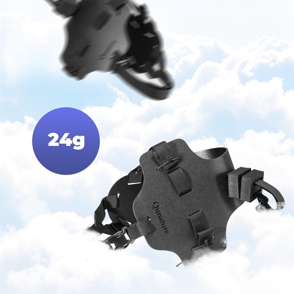 ROCKBROS soporte para alforja trasera ultraligero de 24 gramos sobre fondo de nubes